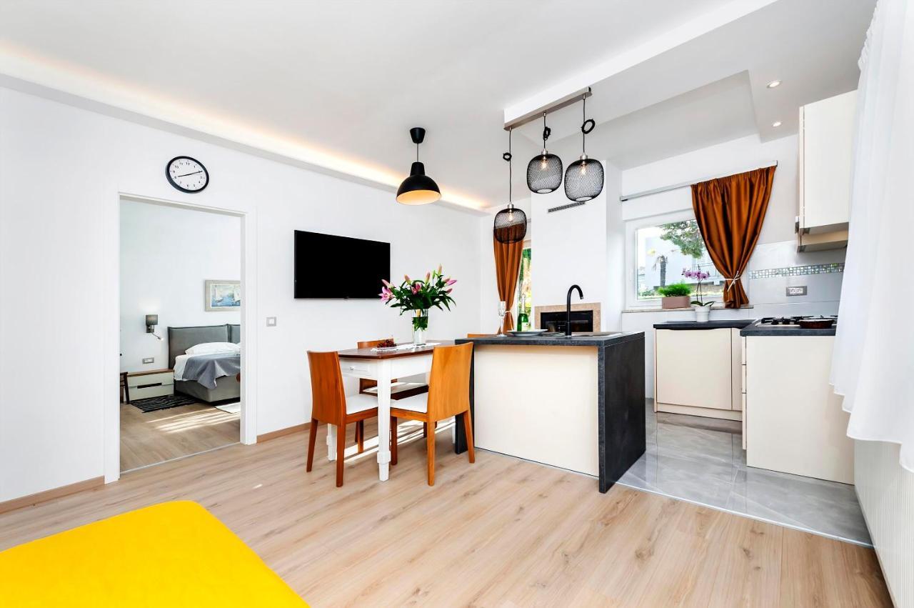 Apartments El Corsaro Ровинь Экстерьер фото
