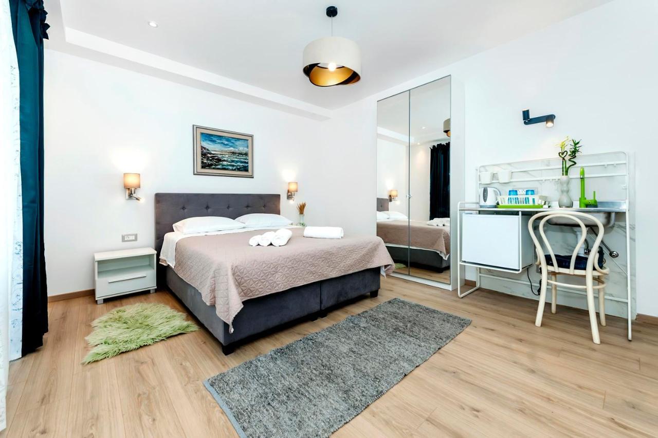Apartments El Corsaro Ровинь Экстерьер фото
