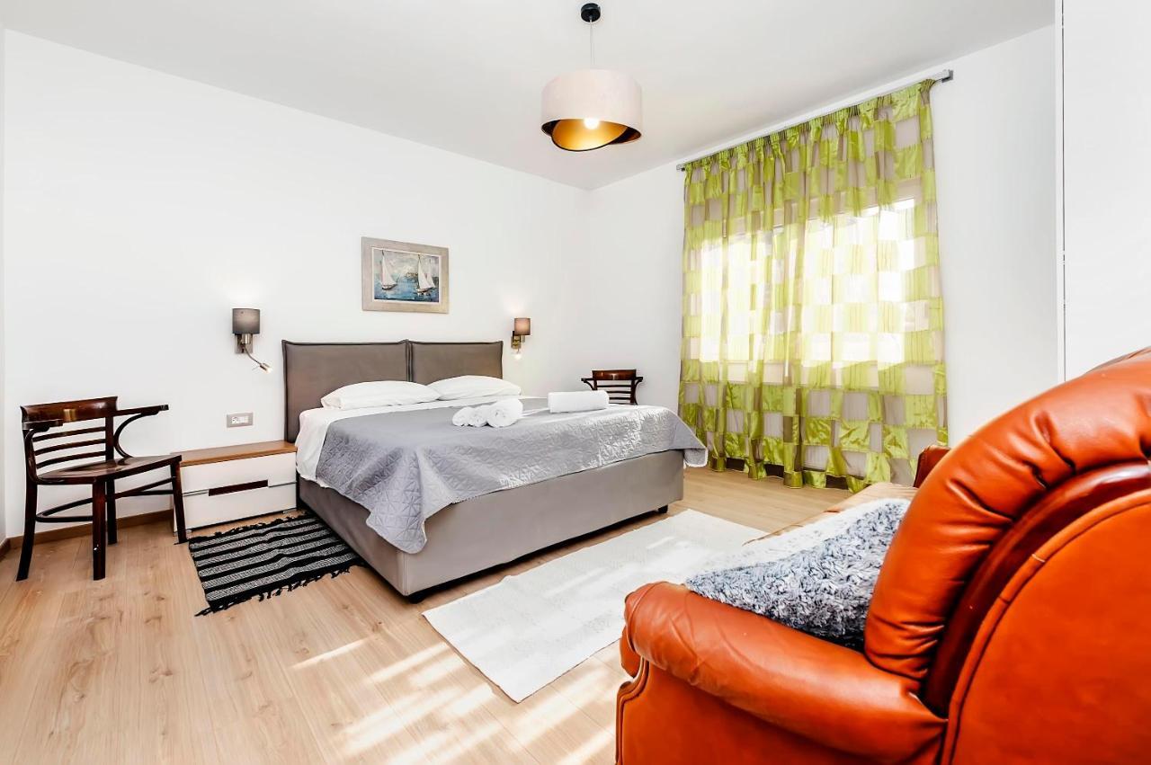 Apartments El Corsaro Ровинь Экстерьер фото